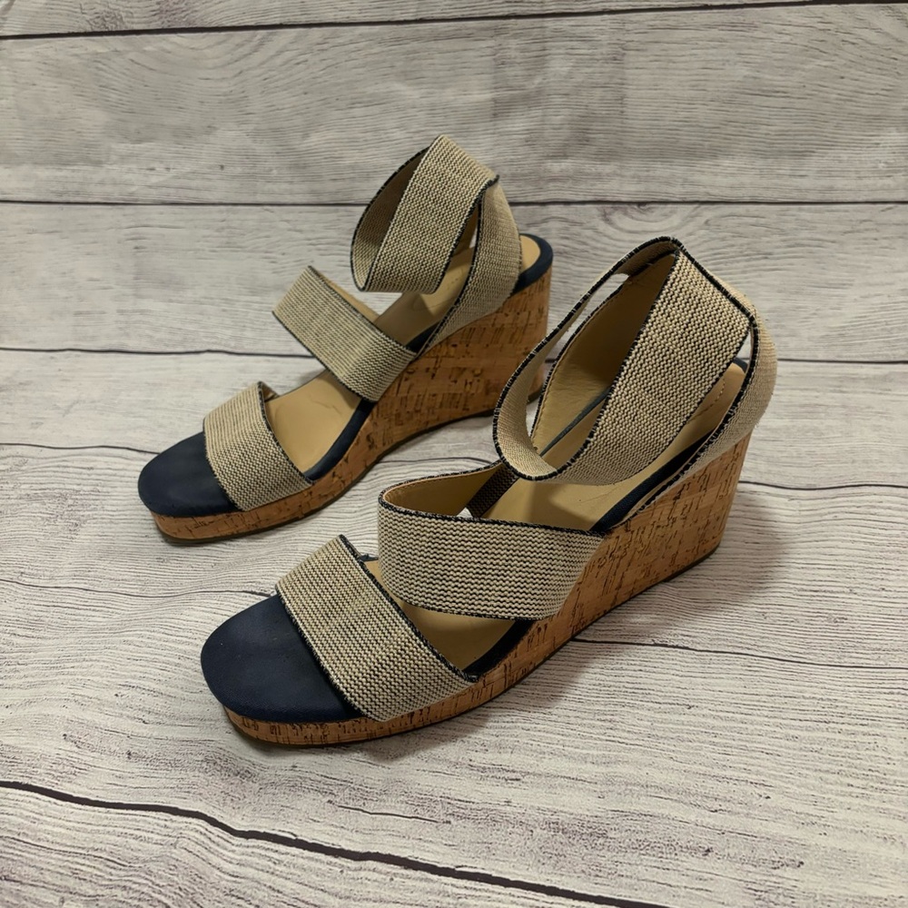 3.5’ Wedge Heels - Size 9 Wide (Loc #3)